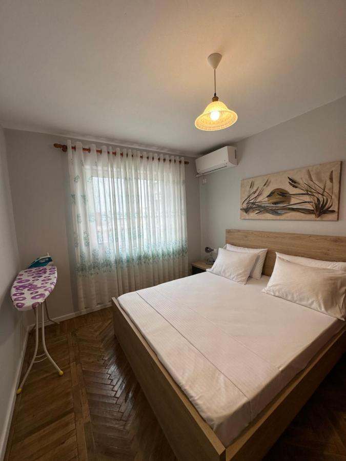 B&S Saranda Apartment Buitenkant foto