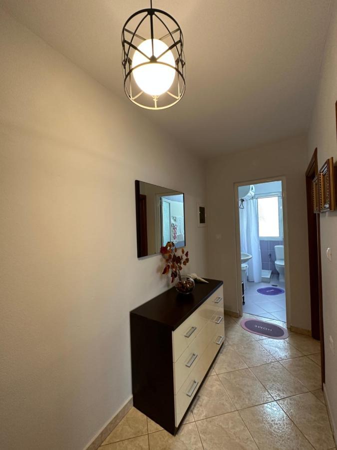 B&S Saranda Apartment Buitenkant foto
